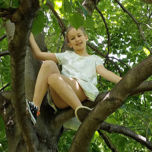 Meet your Posher, Emma